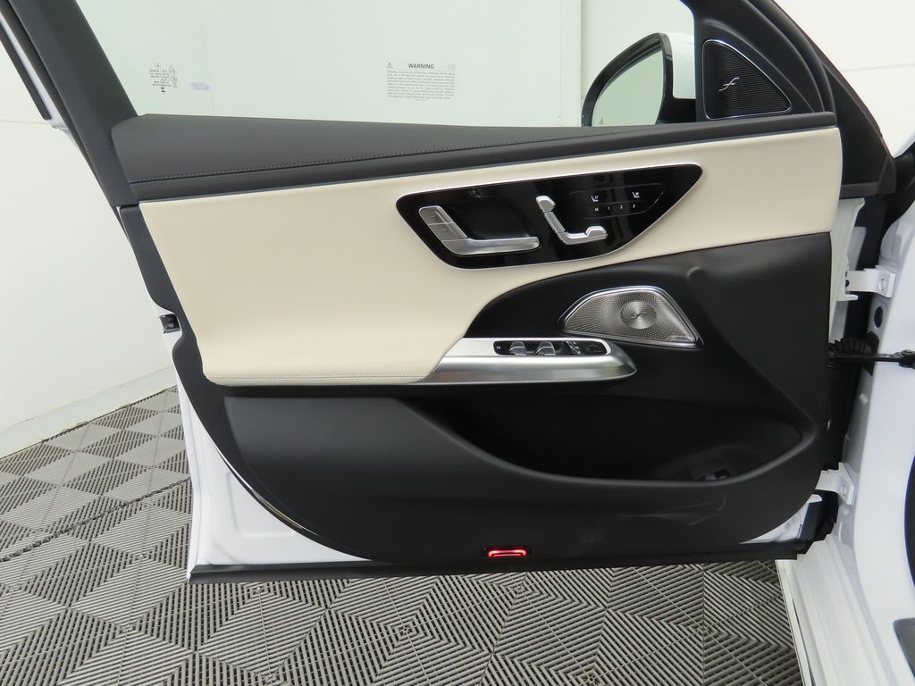 2026 Mercedes Benz E 4MATIC Sedan photo 22