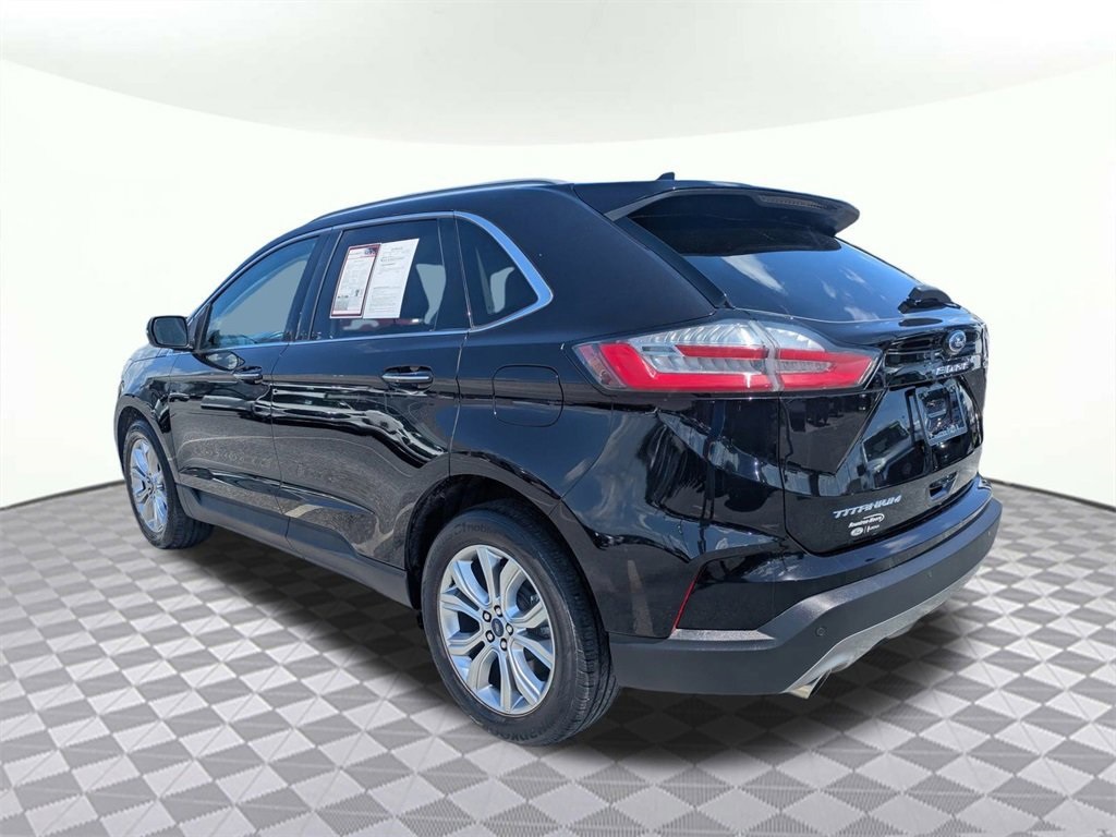 2022 Ford Edge Titanium photo 4