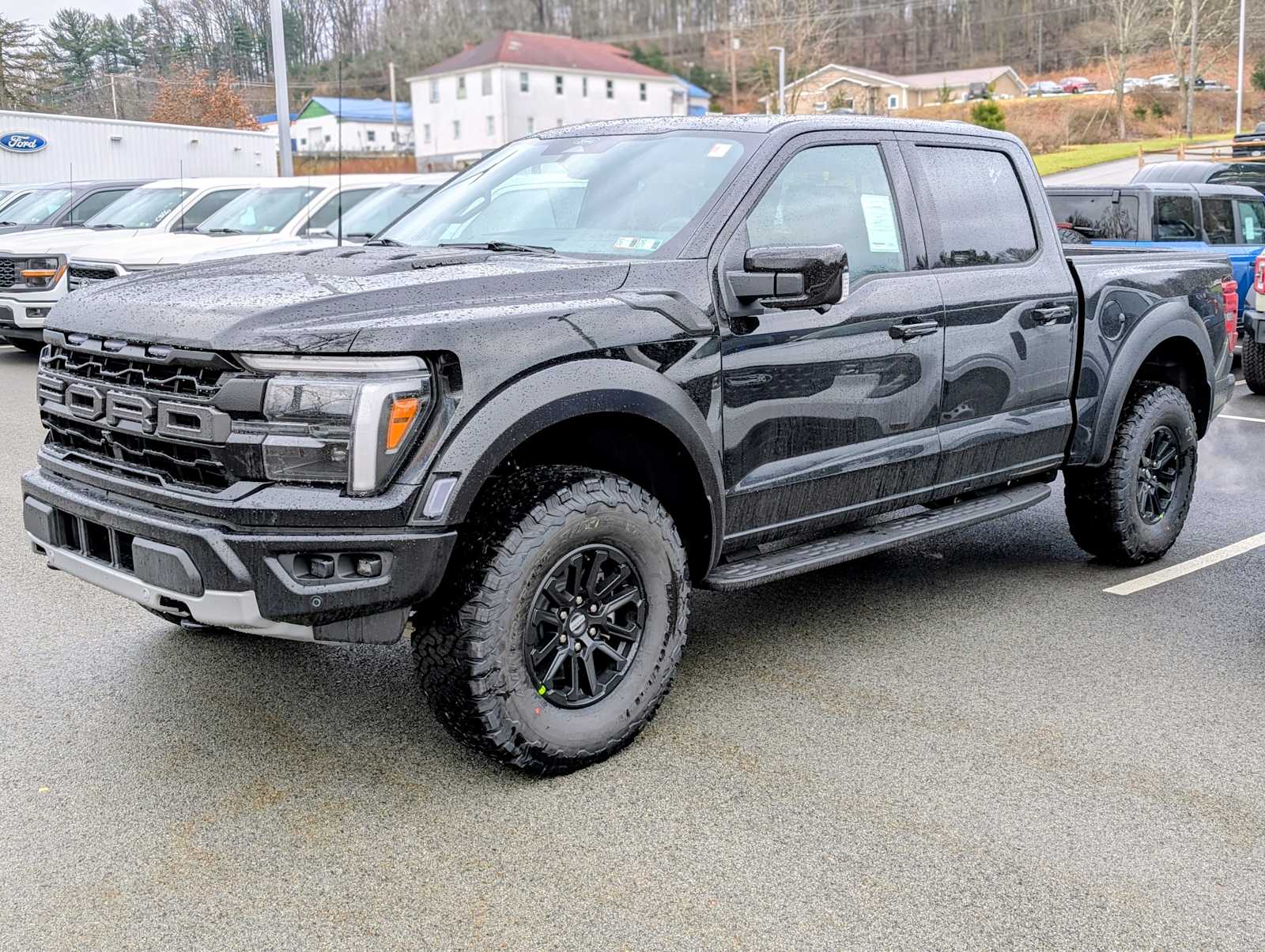 2025 Ford F-150 Raptor's photo