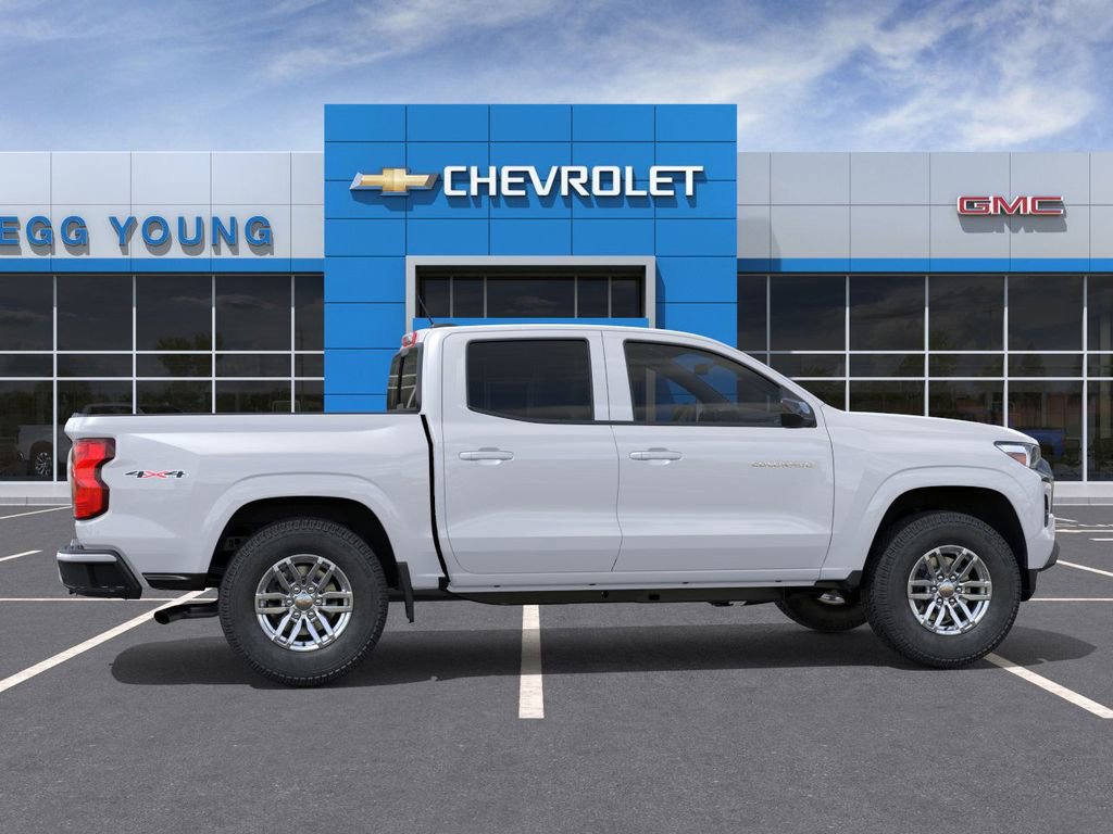 2025 Chevrolet Colorado Work Truck LT photo 3