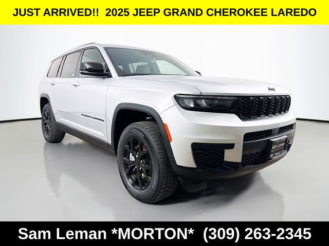 2025 Jeep Grand Cherokee L Altitude's photo