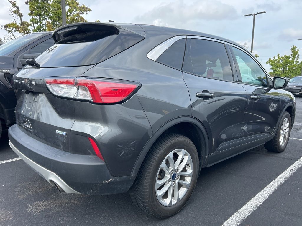 2020 Ford Escape SE photo 4