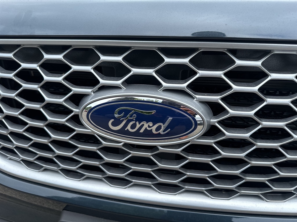 2024 Ford Edge SE photo 8