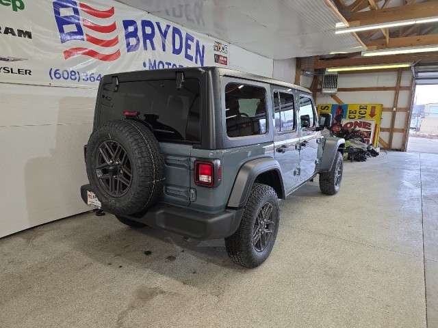 2025 Jeep Wrangler Sport S photo 3