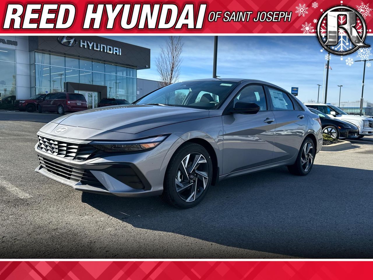 2025 Hyundai Elantra SEL's photo