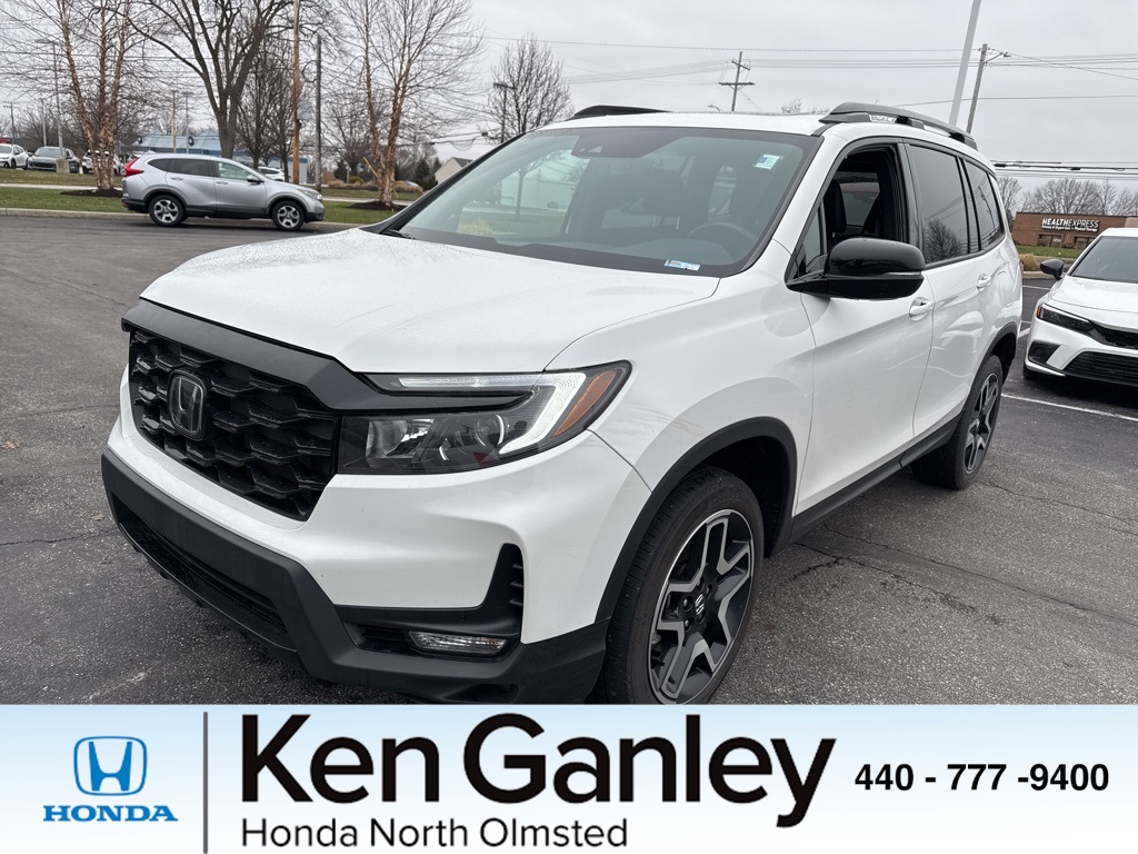 2023 Honda Passport Elite's photo