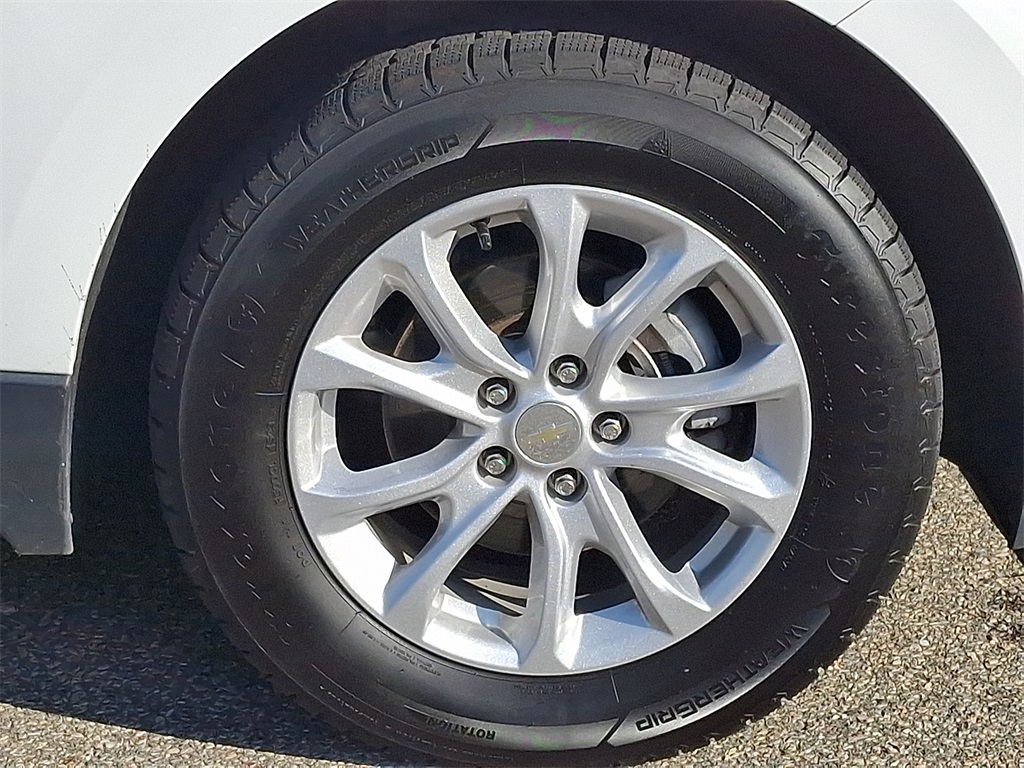 2021 Chevrolet Equinox LT photo 8
