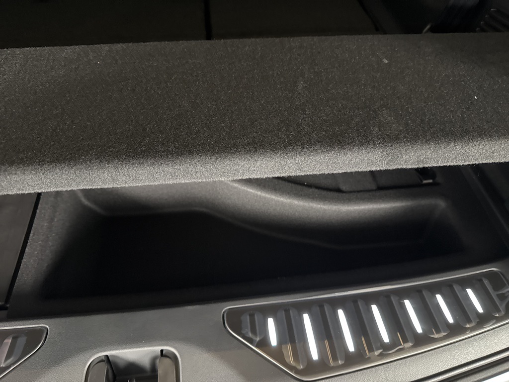 2026 Infiniti QX80 photo 8