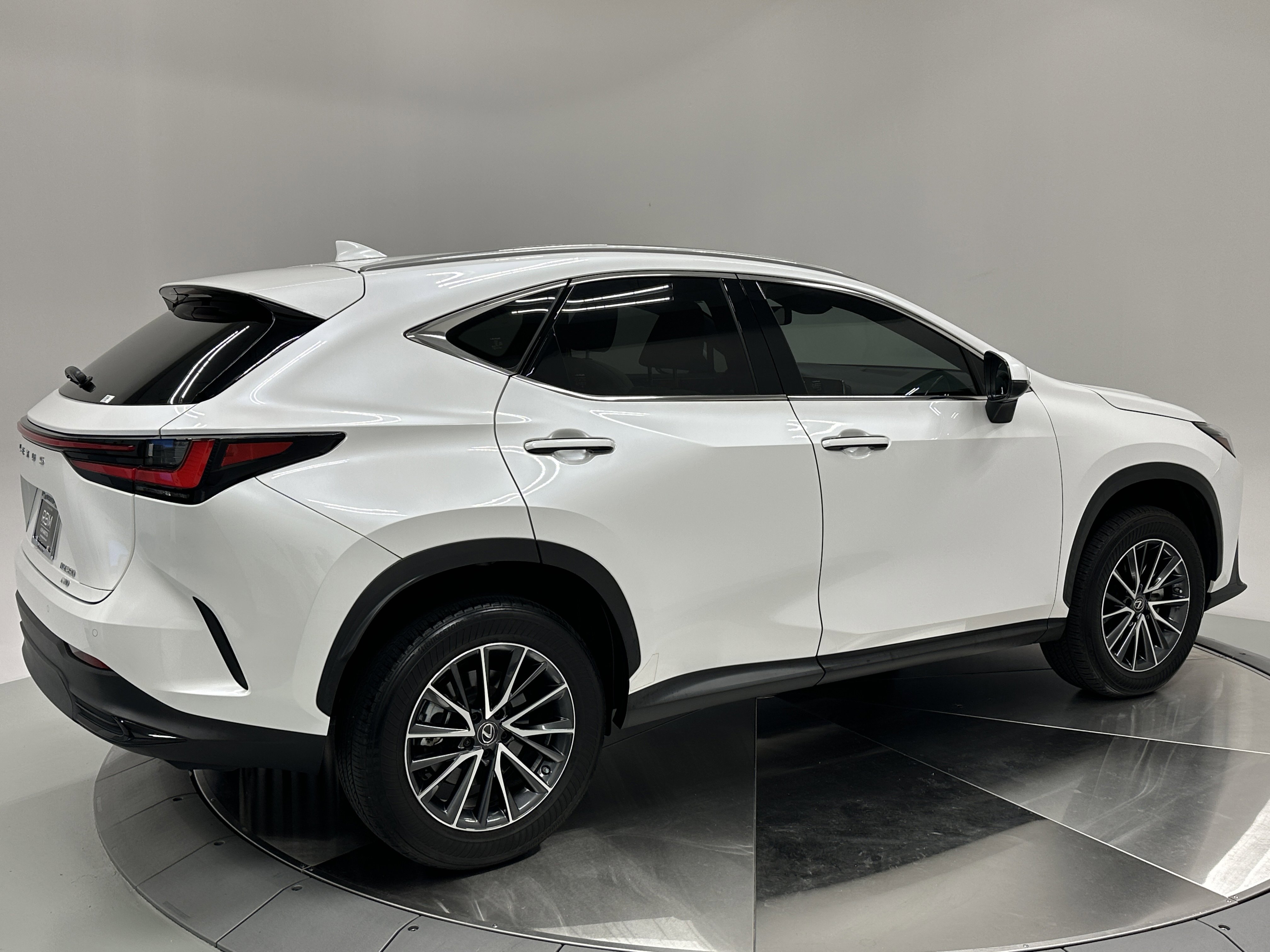 2022 Lexus NX 350 Premium photo 6