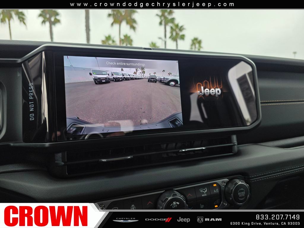 2025 Jeep Gladiator Sport photo 19