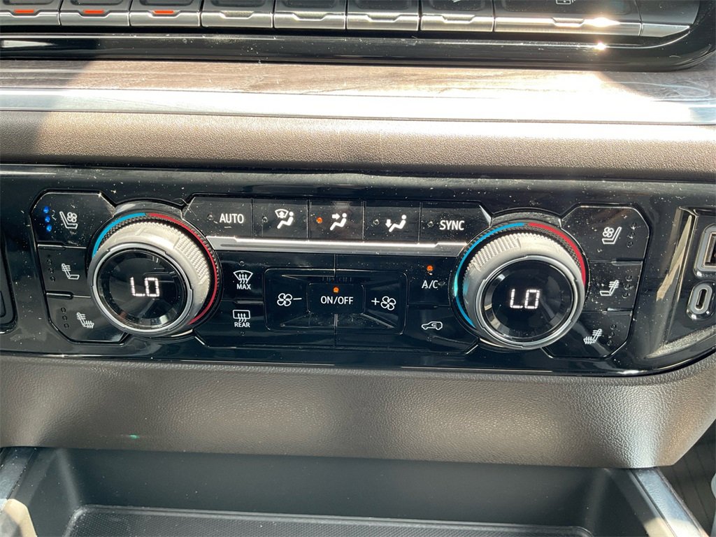 2022 Chevrolet Silverado 1500 LTZ photo 18