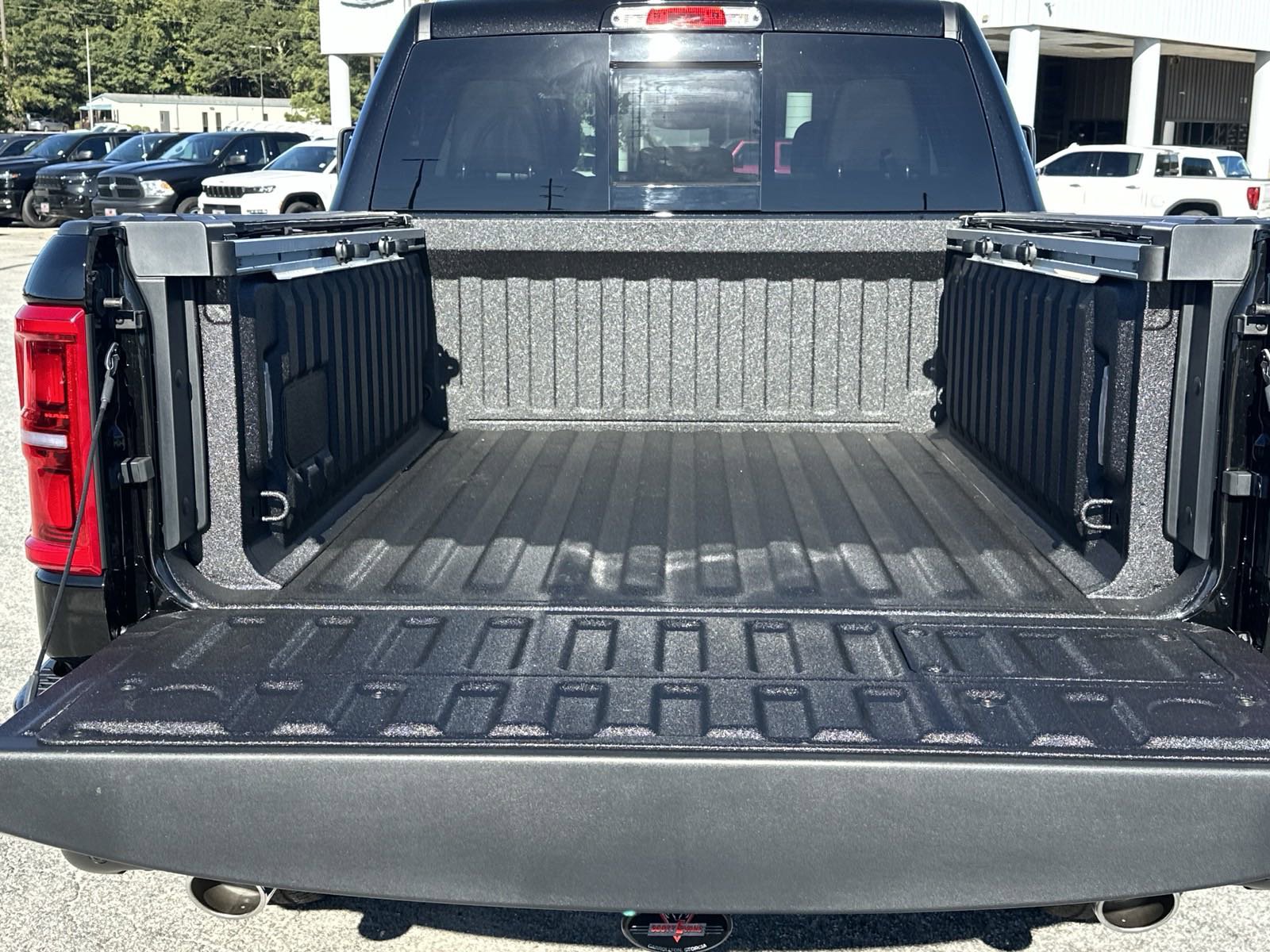 2025 Ram 1500 Limited Longhorn photo 18