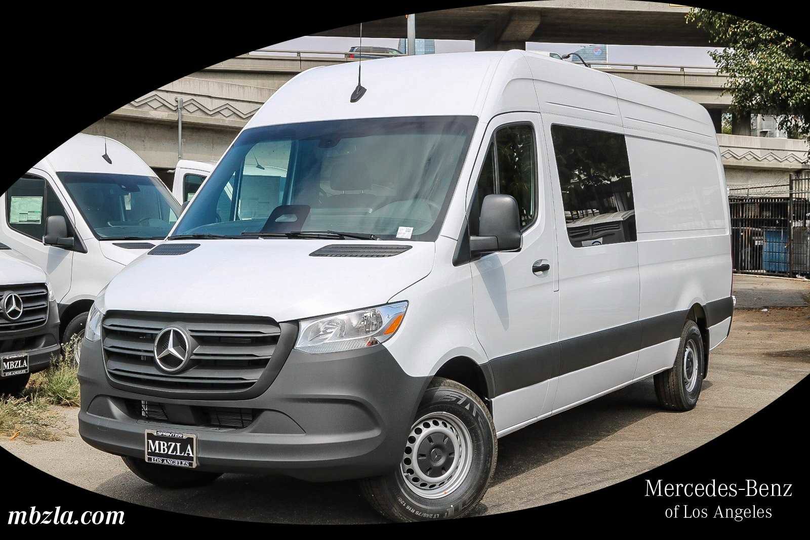 2025 Mercedes-Benz Sprinter Cargo Van Base's photo