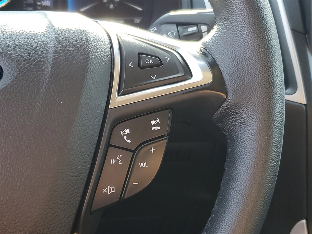 2024 Ford Edge SEL photo 13