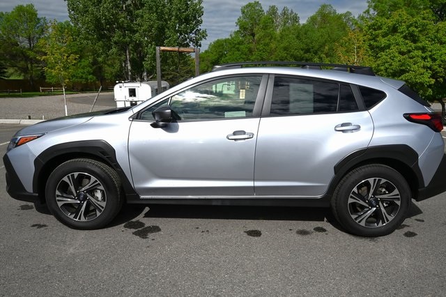 2024 Subaru Crosstrek Premium photo 2