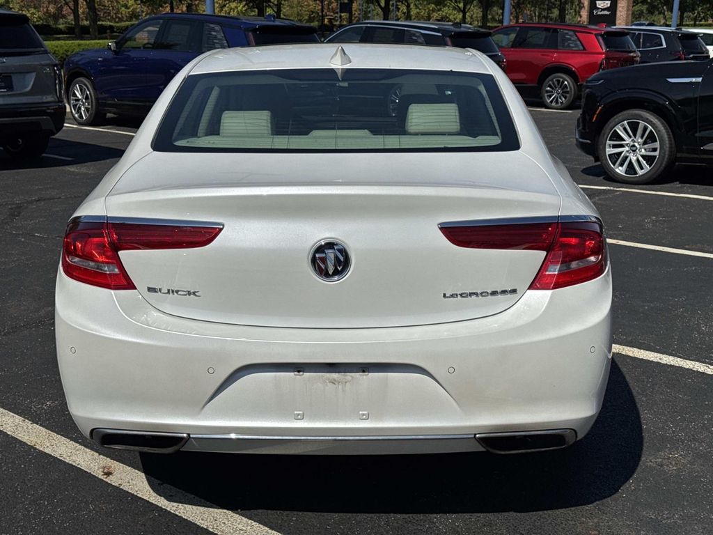 2017 Buick LaCrosse Premium I photo 3