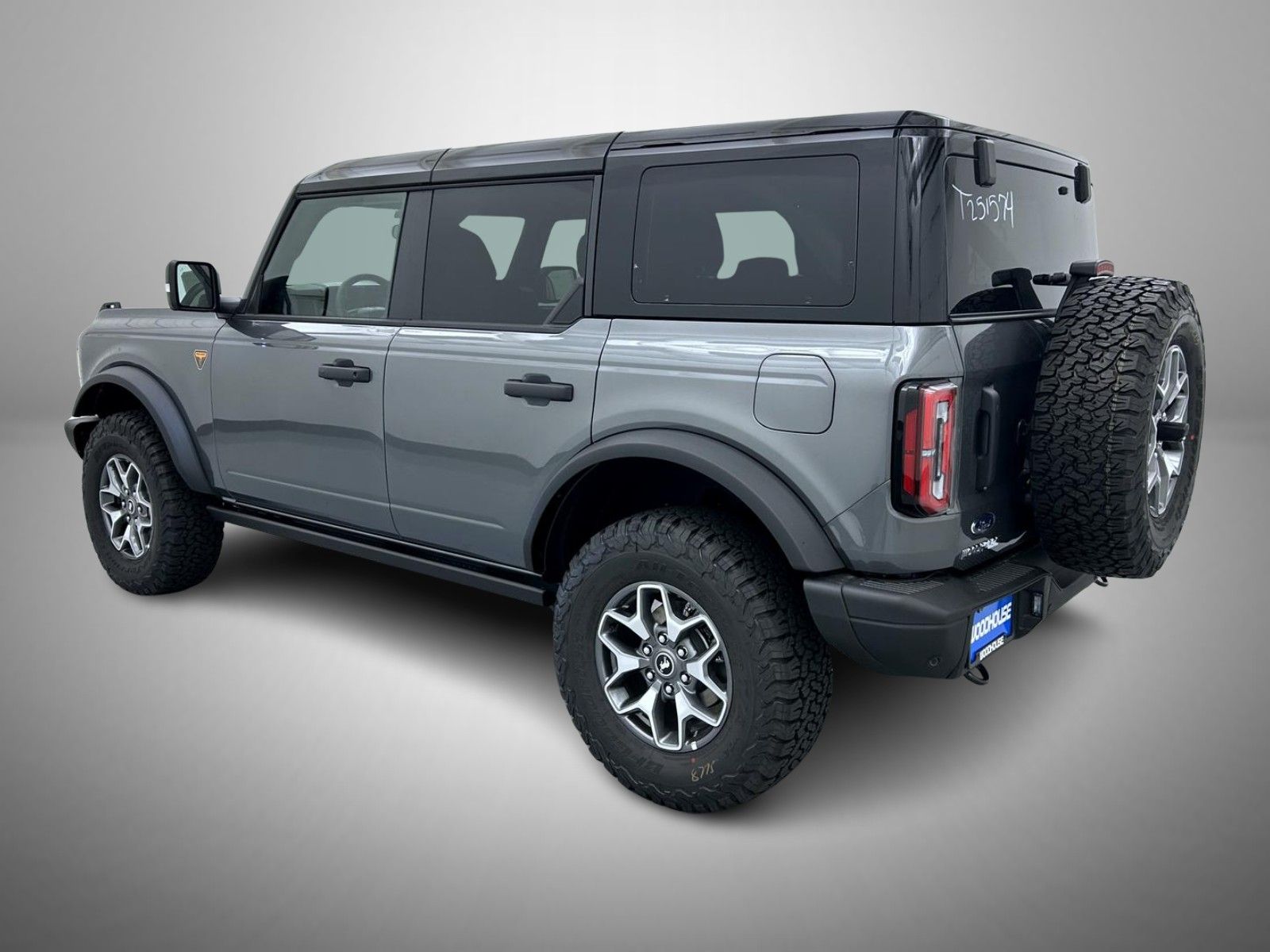 2025 Ford Bronco Badlands photo 7