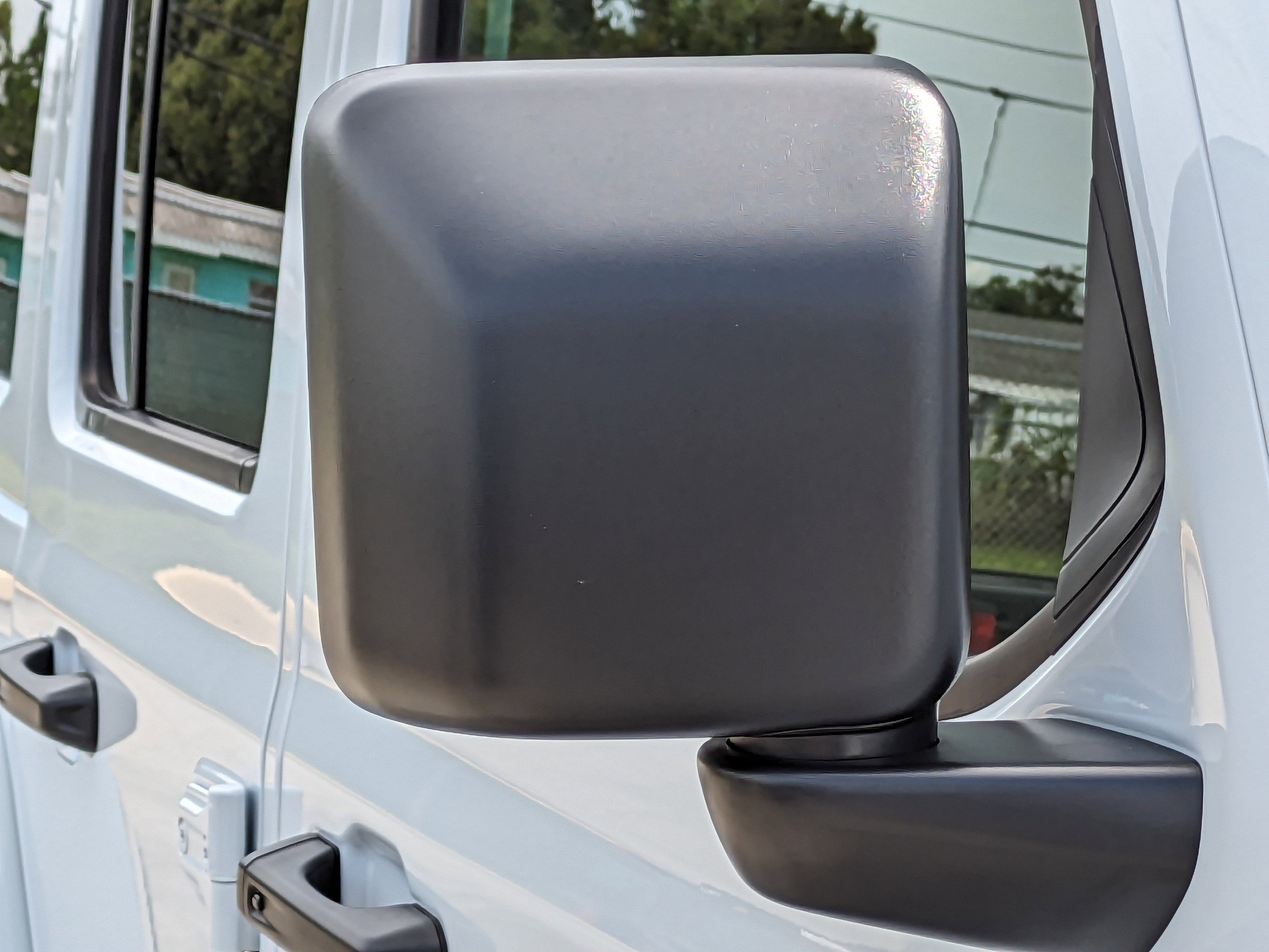 2023 Jeep Wrangler Sahara 4xe photo 11