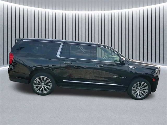 2022 Gmc Yukon XL Denali photo 3