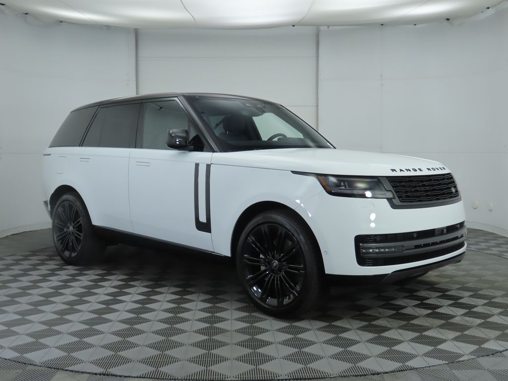 2025 Land Rover Range Rover SE photo 2