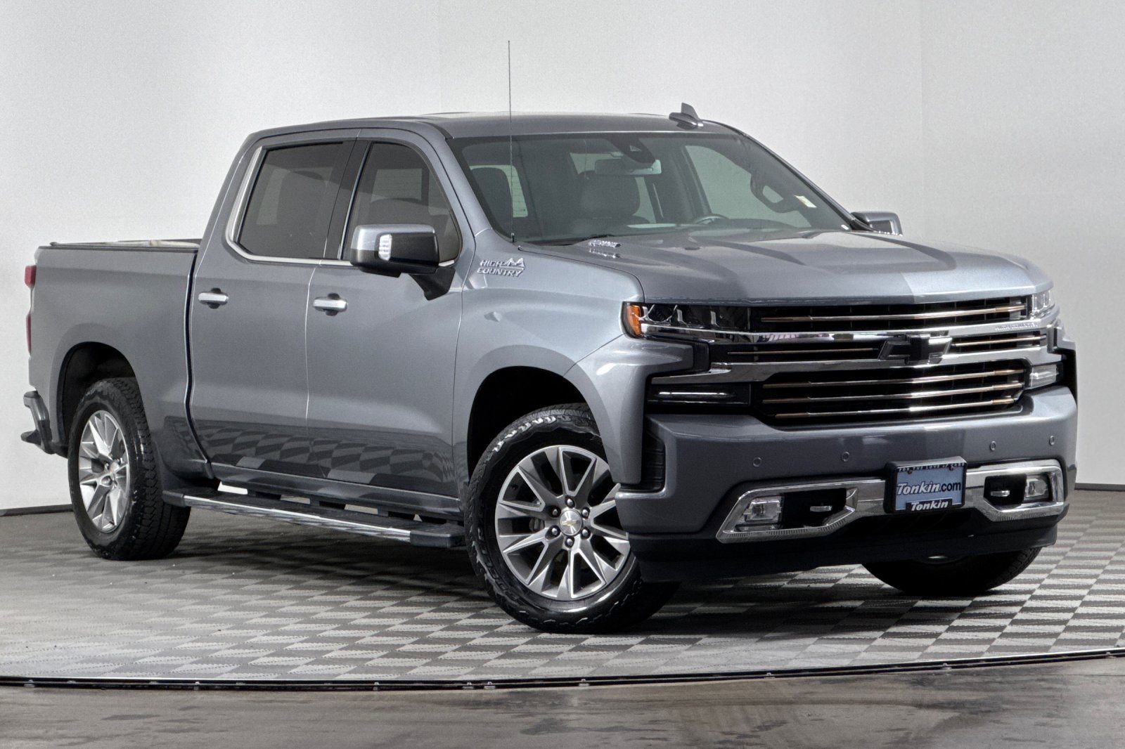 2021 Chevrolet Silverado 1500 High Country photo 2