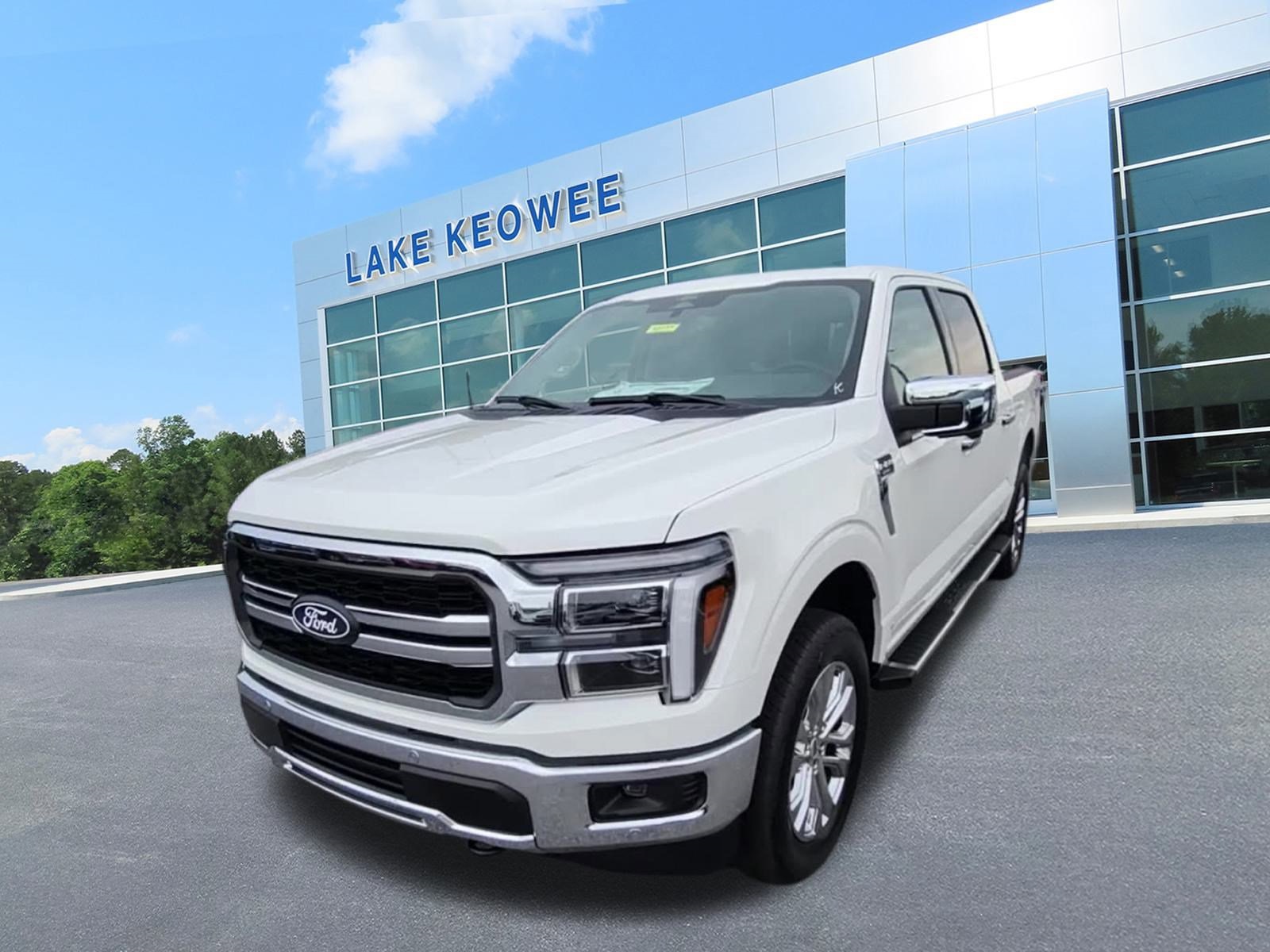 2025 Ford F-150 Lariat photo 2