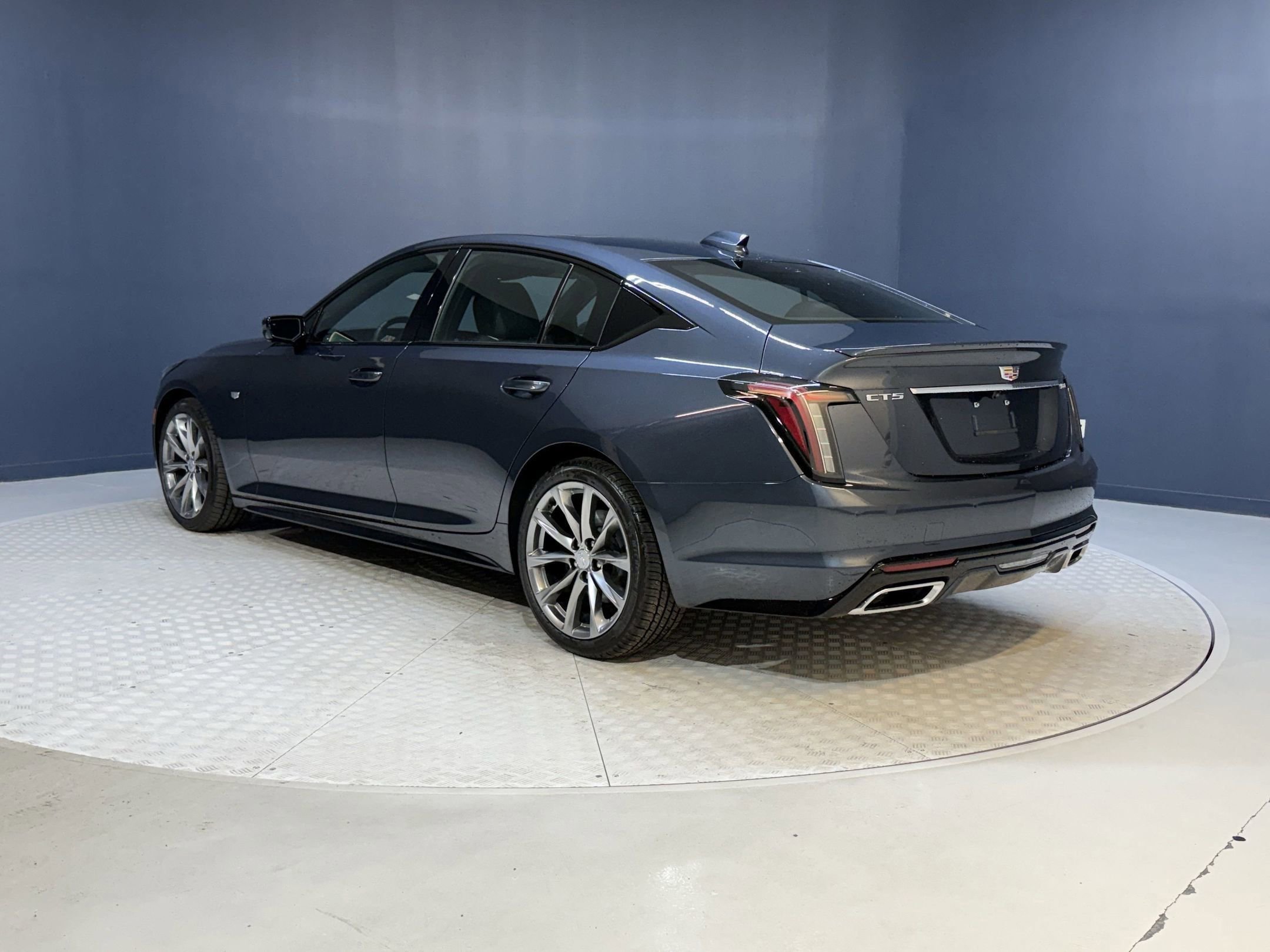 2025 Cadillac CT5 Sport photo 3