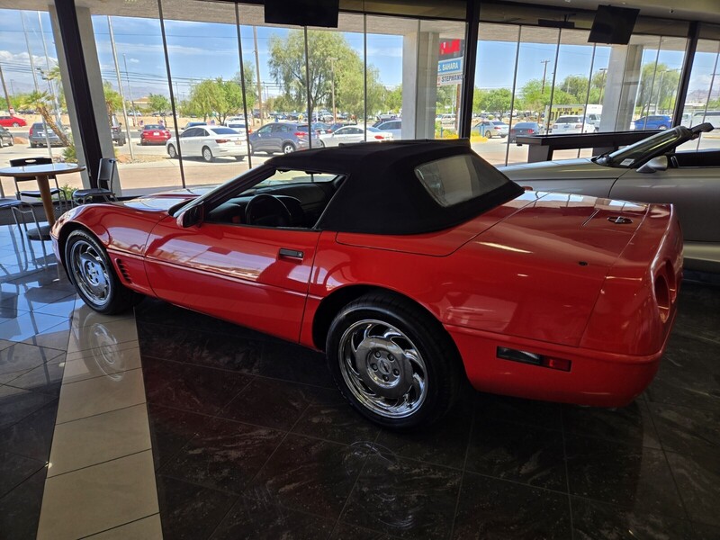 1996 Chevrolet Corvette Convertible photo 3