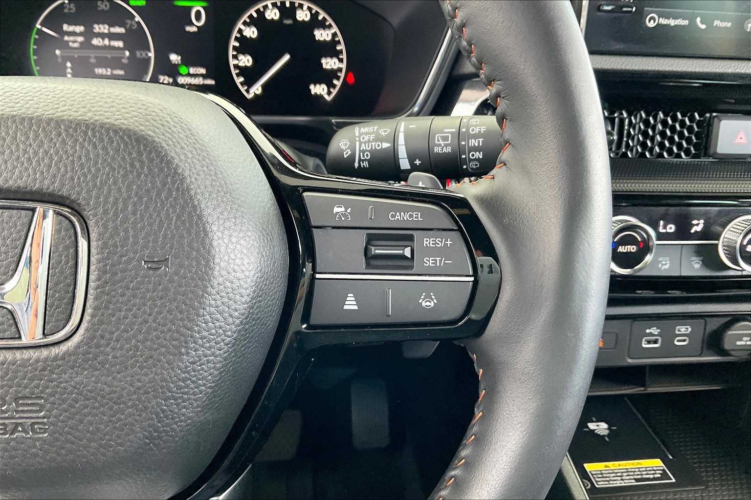 2025 Honda CR-V Hybrid Sport Touring photo 23