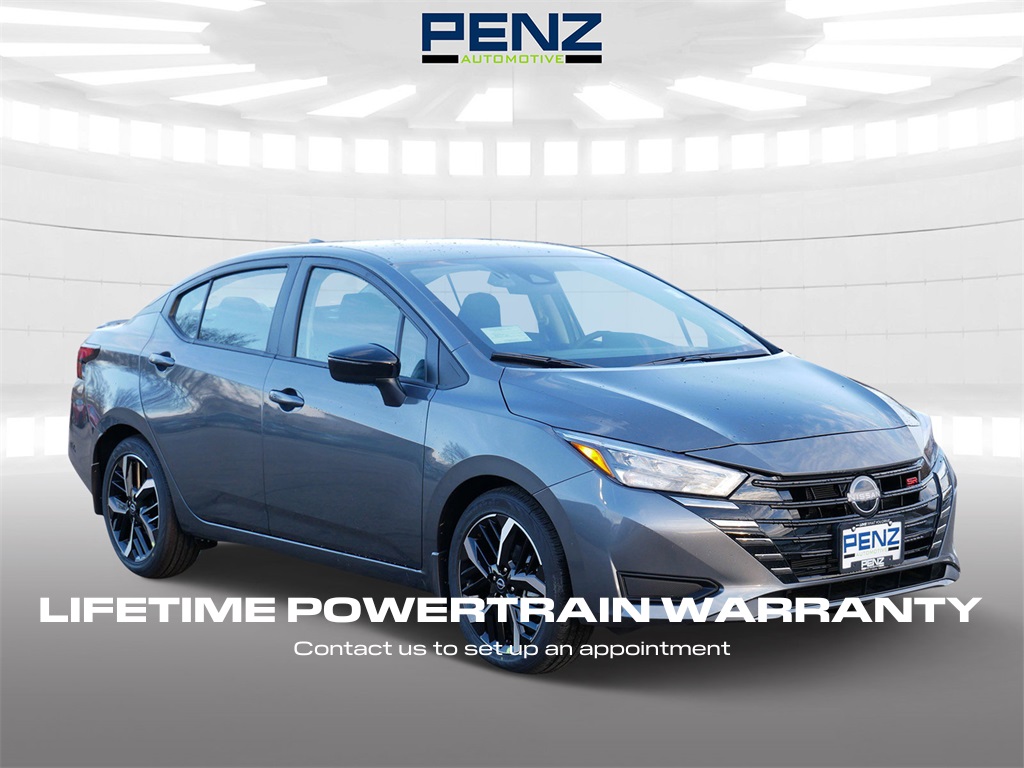 2025 Nissan Versa Sedan SR