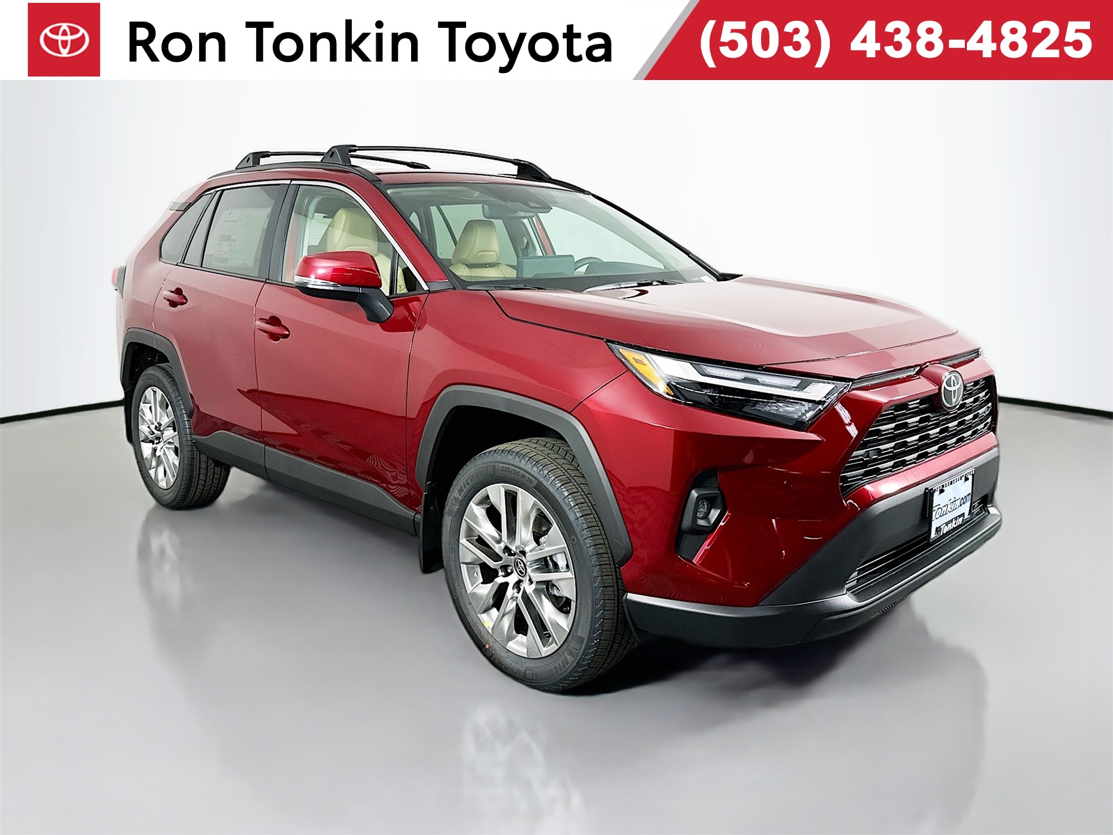 2025 Toyota RAV4 XLE Premium's photo