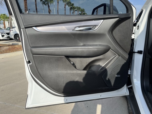 2023 Cadillac XT5 Luxury photo 8