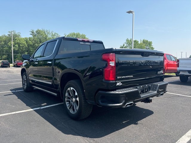2022 Chevrolet Silverado 1500 High Country photo 4