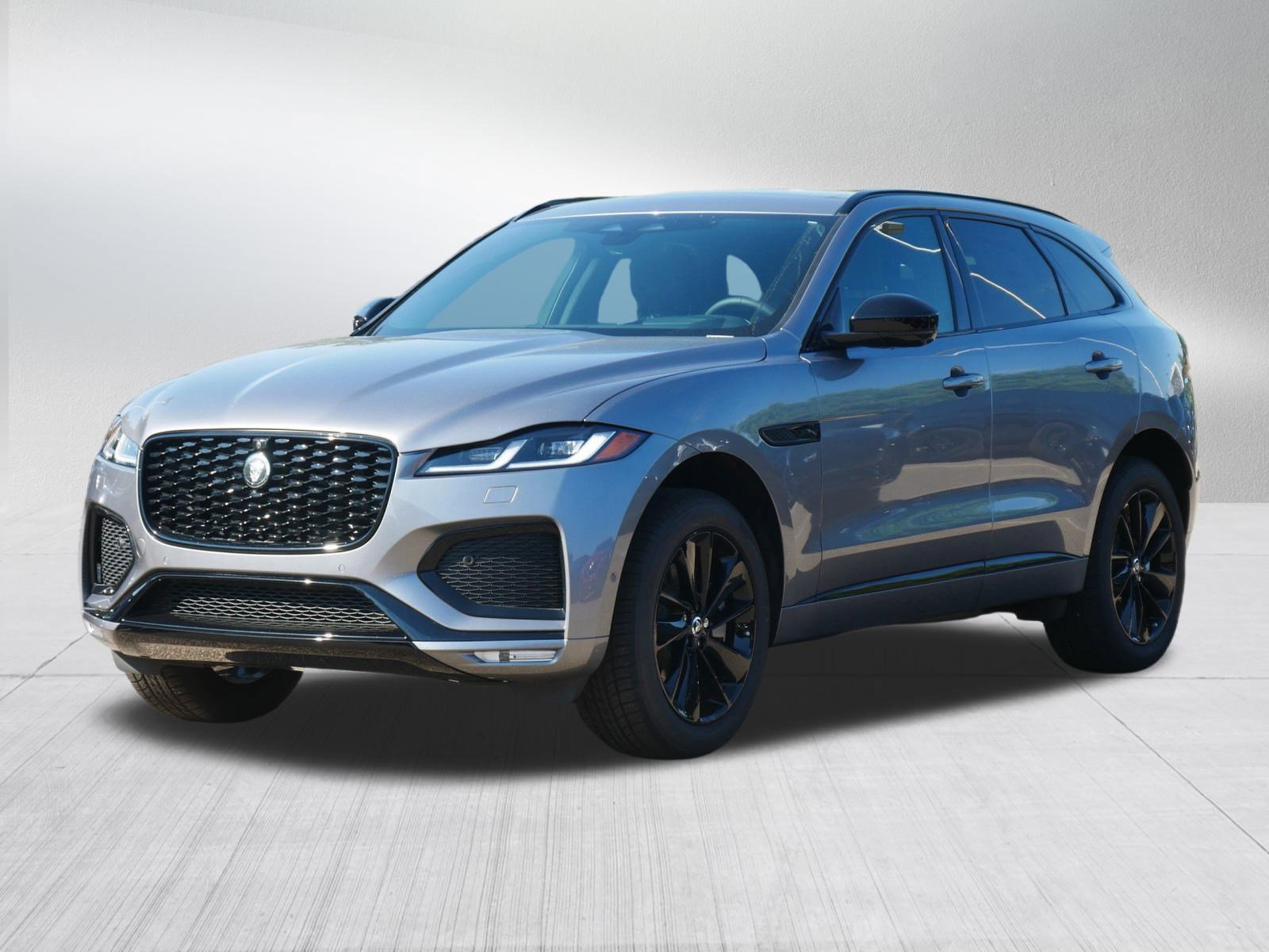 2026 Jaguar F-Pace R-Dynamic S's photo