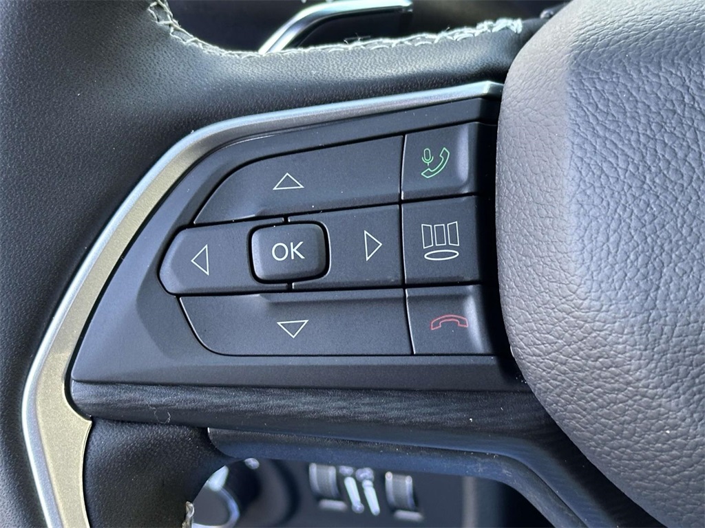 2025 Jeep Grand Cherokee Altitude X photo 7