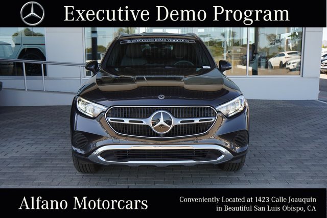 2025 Mercedes Benz GLC 350e 4MATIC photo 3