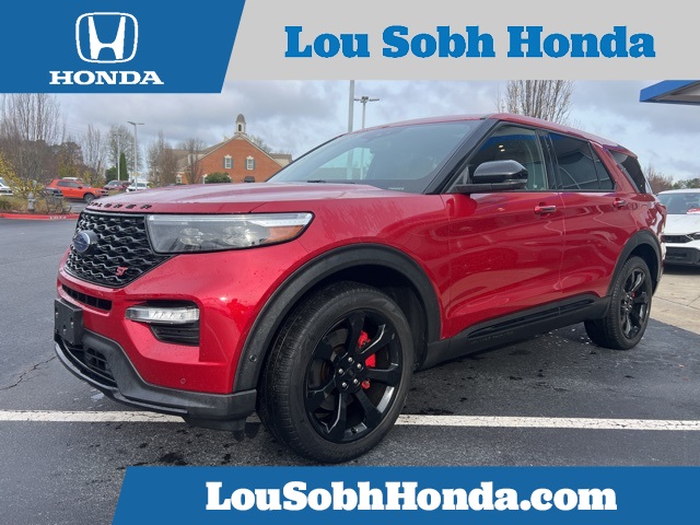 2022 Ford Explorer ST's photo