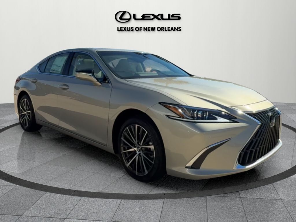 2025 Lexus ES 350's photo