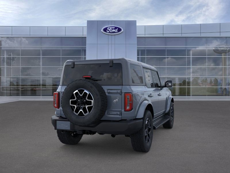 2025 Ford Bronco Outer Banks photo 8