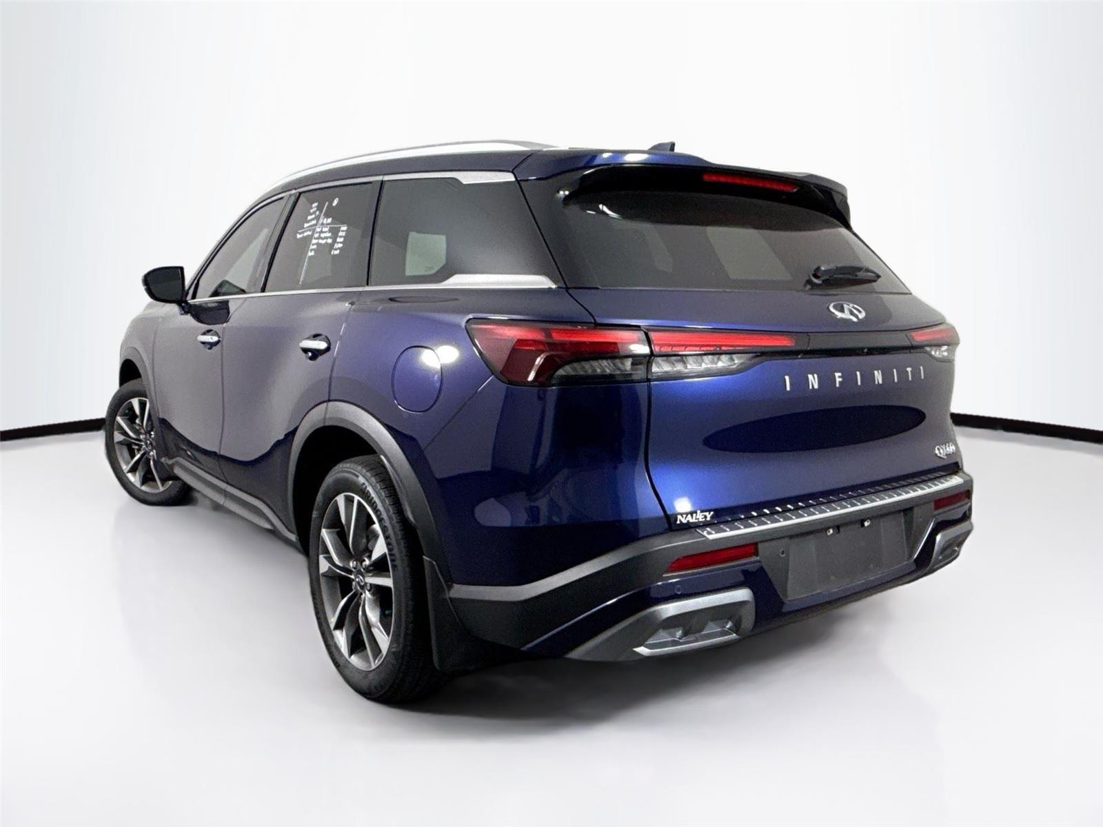 2022 Infiniti QX60 Luxe photo 8