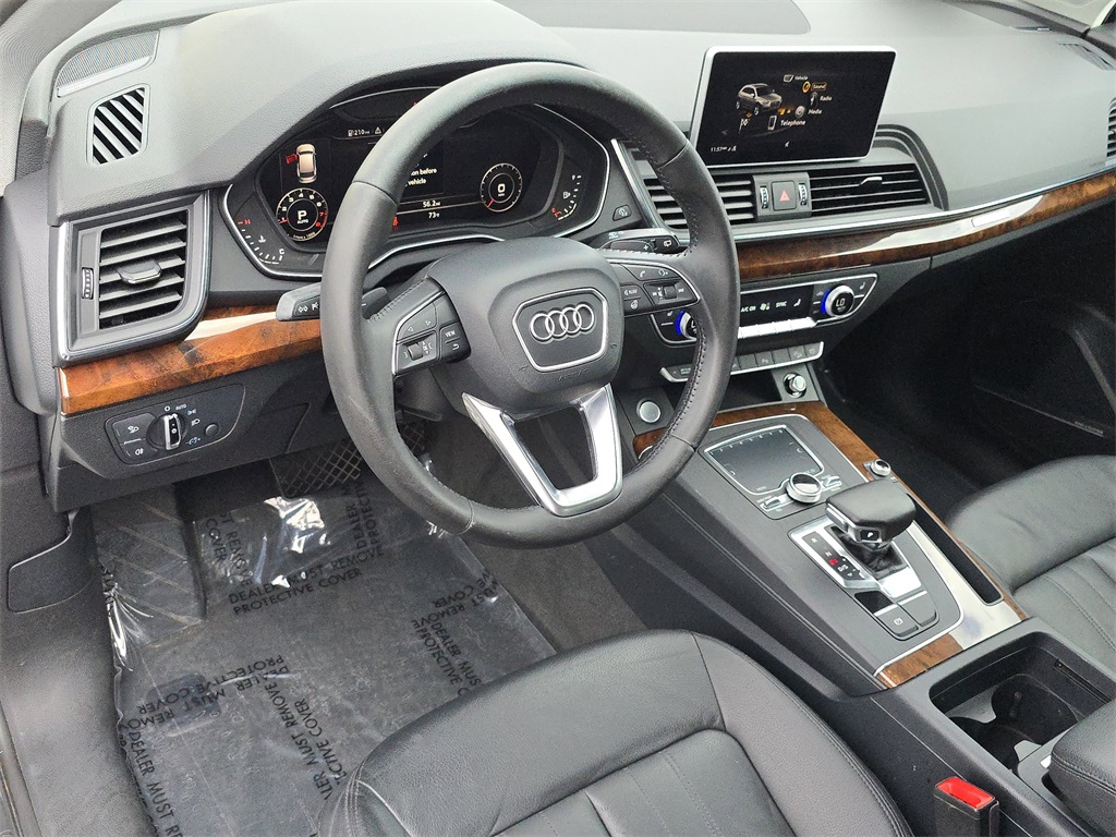2018 Audi Q5 2.0T Premium Plus photo 13