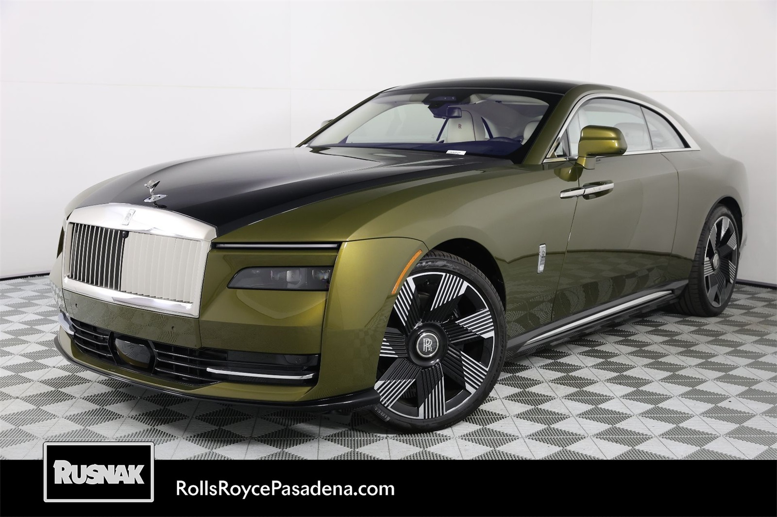 2024 Rolls-Royce Spectre Standard's photo