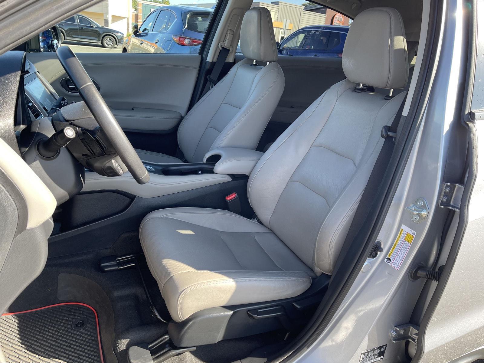 2019 Honda HR-V EX-L photo 12