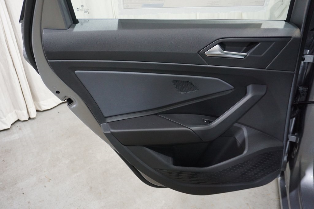 2025 Volkswagen Jetta 1.5T SE photo 21
