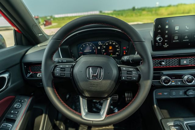 2026 Honda Civic Si photo 12