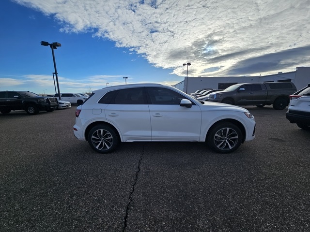 2021 Audi Q5 45 Premium Plus photo 4