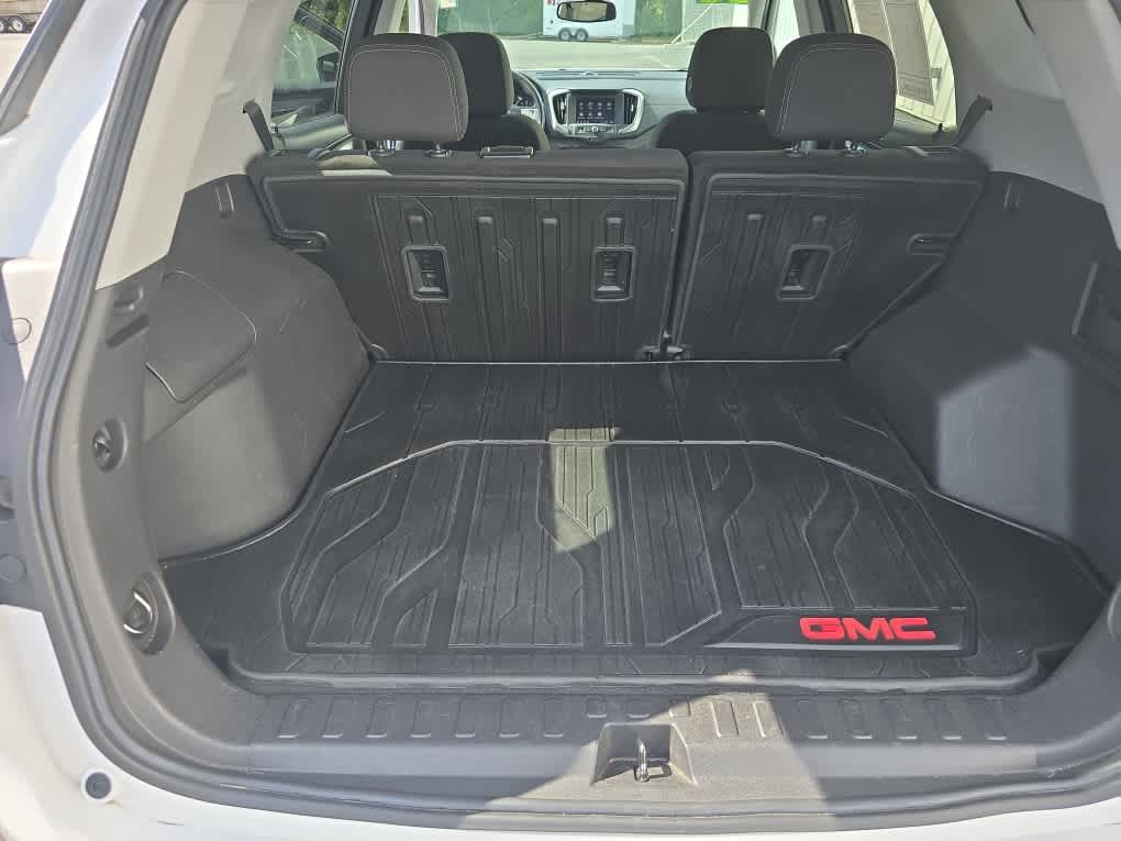 2022 Gmc Terrain SLE photo 12