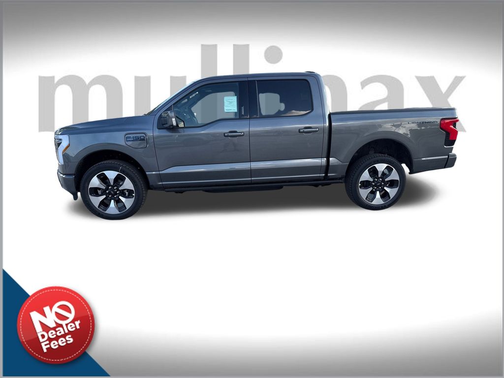 2025 Ford F-150 Lightning Platinum photo 2