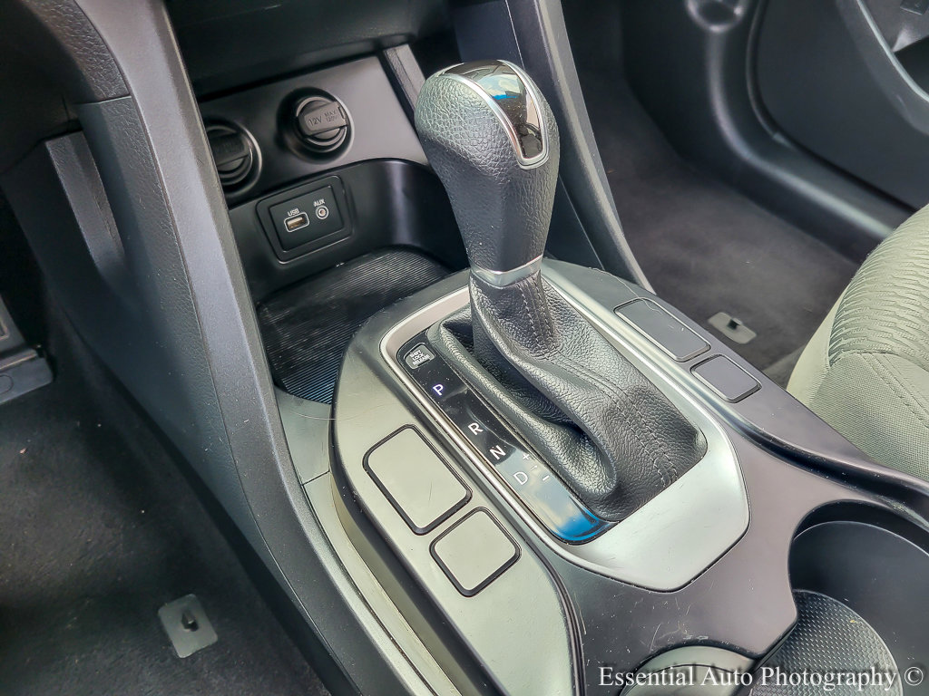 2017 HYUNDAI SANTA FE - Image 15