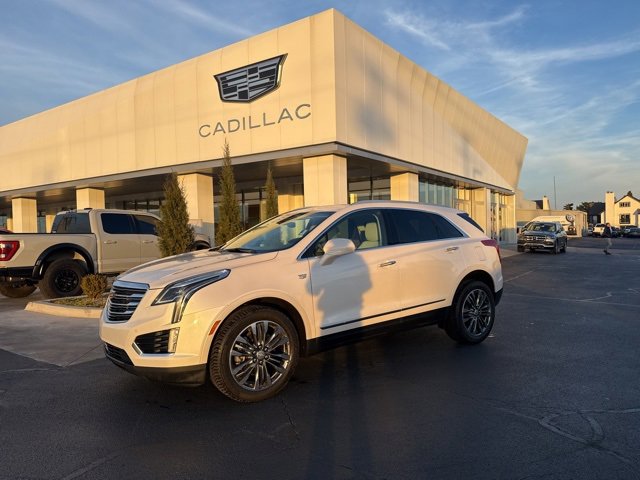 2017 Cadillac XT5 Premium Luxury's photo